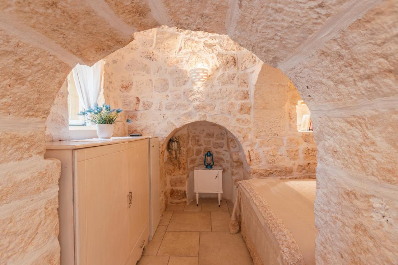 فيلا Trullo Milu سان ميكيلي سالنتينو المظهر الخارجي الصورة